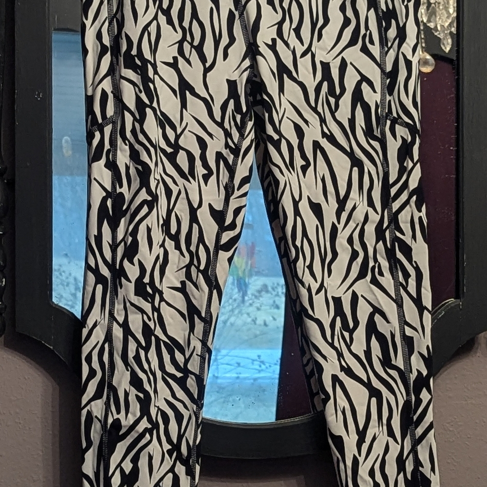 Stylish Black and White Zebra Print Leggings